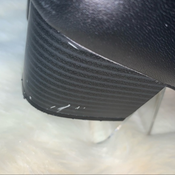 Bandolino Floella Booties in Black - Picture 5 of 16